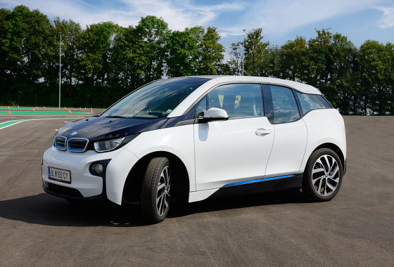 BMW i3