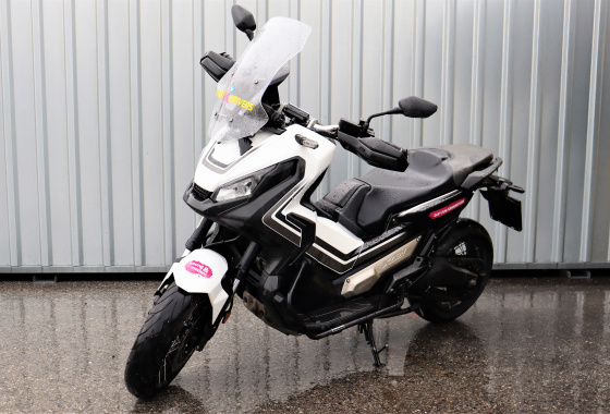 Honda ADV750